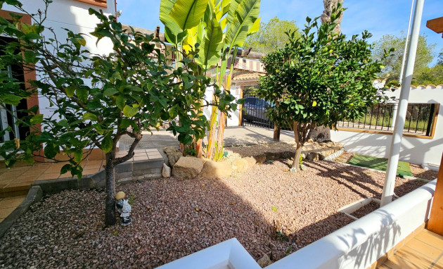 Revente - Villa - Orihuela Costa - Lomas de Campoamor-Las Ramblas