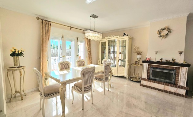 Revente - Villa - Orihuela Costa - Lomas de Campoamor-Las Ramblas