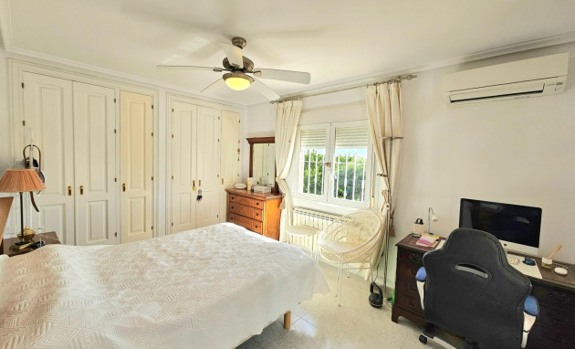 Revente - Villa - Orihuela Costa - Lomas de Campoamor-Las Ramblas