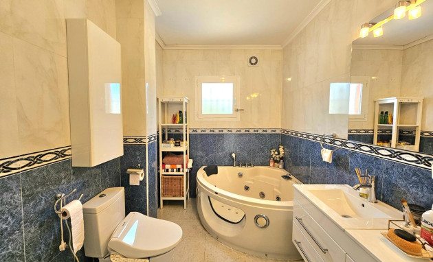 Revente - Villa - Orihuela Costa - Lomas de Campoamor-Las Ramblas