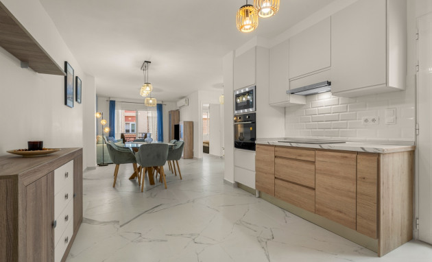 Revente - Apartment - Torrevieja - Playa Del Cura