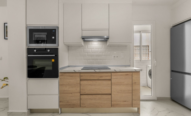 Revente - Apartment - Torrevieja - Playa Del Cura