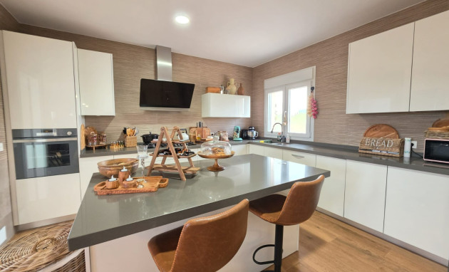 Reventa - Country Property - Pinoso - Pinoso - Country