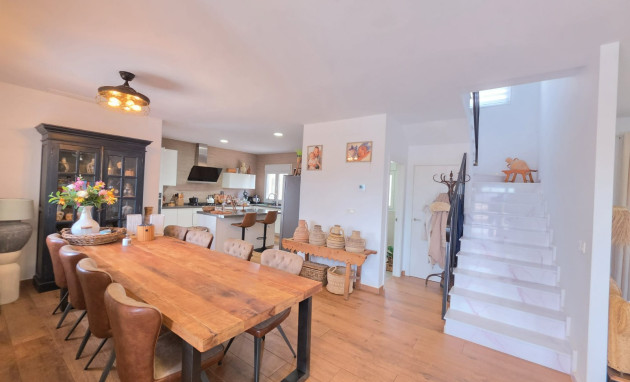 Reventa - Country Property - Pinoso - Pinoso - Country