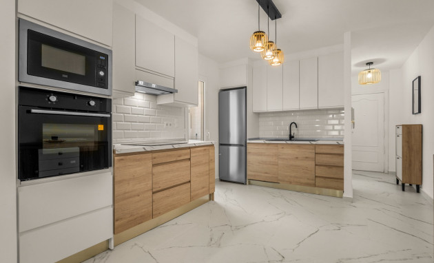 Revente - Apartment - Torrevieja - Playa Del Cura