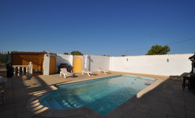 Herverkoop - Country Property - Pinoso - Pinoso - Town