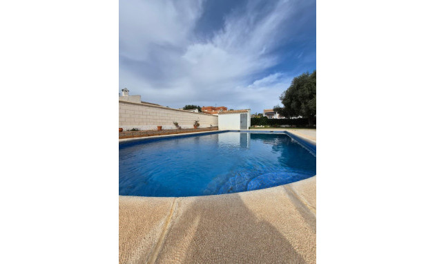 Revente - Villa - Torrevieja - El chaparral