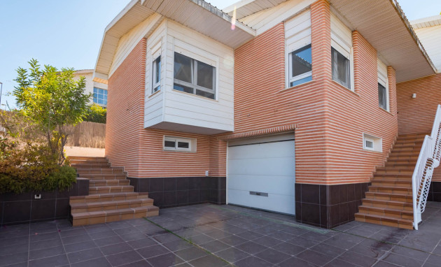 Resale - Villa - MOLINA DEL SEGURA