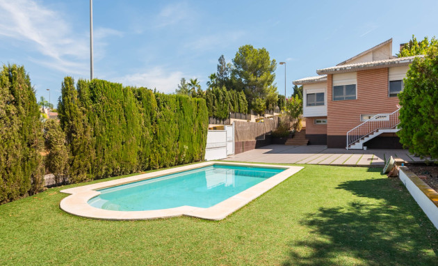 Resale - Villa - MOLINA DEL SEGURA
