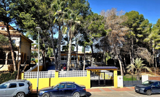 Revente - Villa - Torrevieja - La siesta