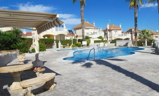 Revente - Villa - Torrevieja - Aguas Nuevas