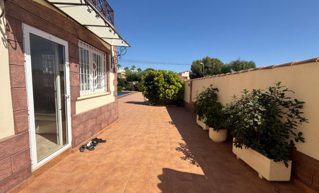 Revente - Villa - Torrevieja - Los Balcones - Los Altos del Edén