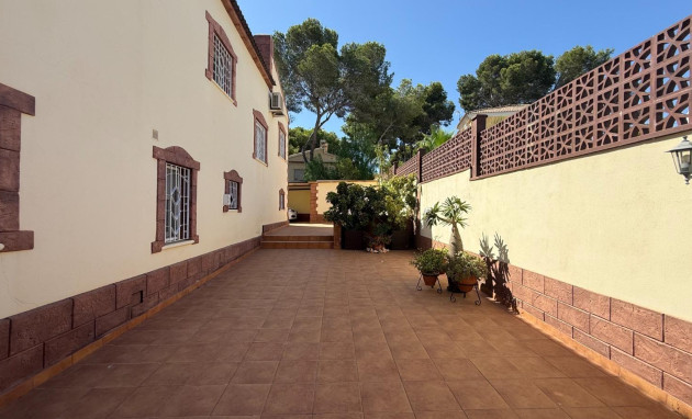Revente - Villa - Torrevieja - Los Balcones - Los Altos del Edén