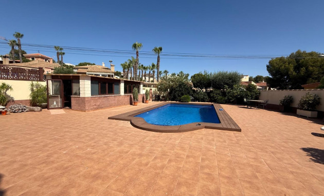 Revente - Villa - Torrevieja - Los Balcones - Los Altos del Edén