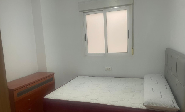 Herverkoop - Apartment - Torrevieja - Playa del Cura