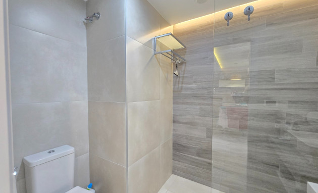 Herverkoop - Apartment / Flat * - Orihuela Costa * - Punta Prima *