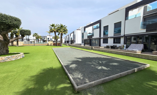 Herverkoop - Apartment / Flat * - Orihuela Costa * - Punta Prima *