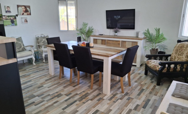 Herverkoop - Villa Detached - Ciudad Quesada - Doña pepa