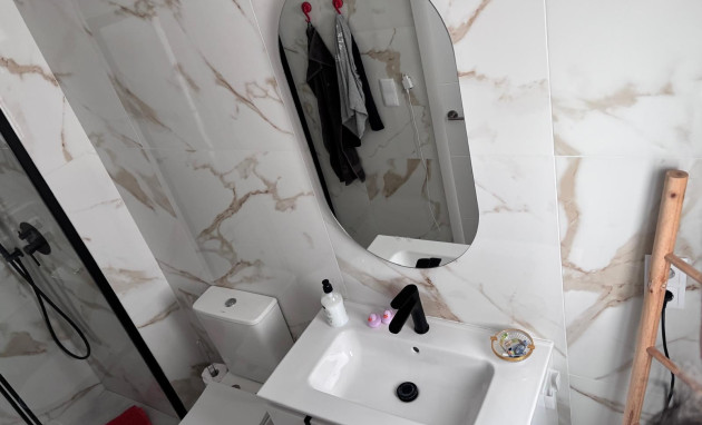 Herverkoop - Town house - Los Montesinos - La Herada