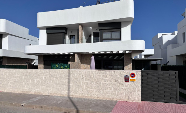 Herverkoop - Town house - Los Montesinos - La Herada