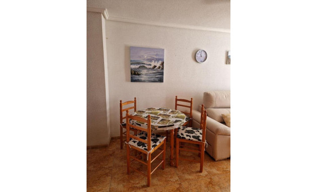 Herverkoop - Apartment - Torrevieja - Centro