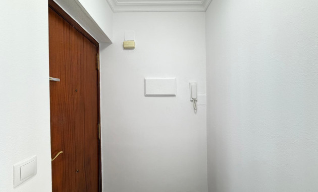 Herverkoop - Apartment - Torrevieja - Centro