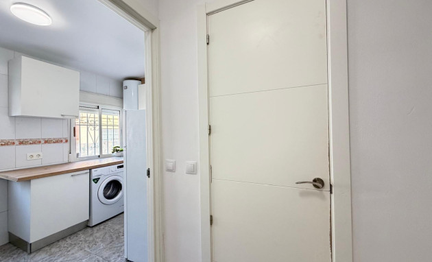 Herverkoop - Apartment - Torrevieja - Centro