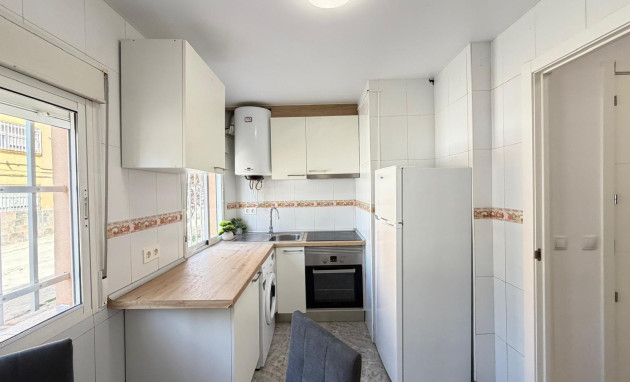 Herverkoop - Apartment - Torrevieja - Centro