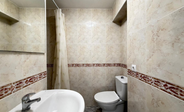 Herverkoop - Apartment - Torrevieja - Centro