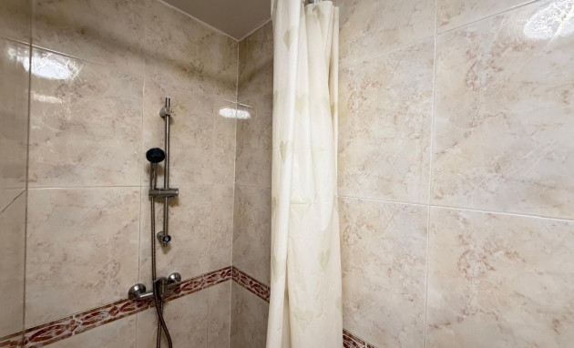 Herverkoop - Apartment - Torrevieja - Centro