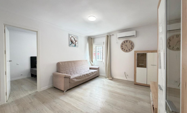 Herverkoop - Apartment - Torrevieja - Centro