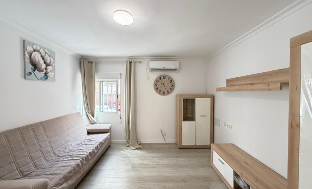 Herverkoop - Apartment - Torrevieja - Centro