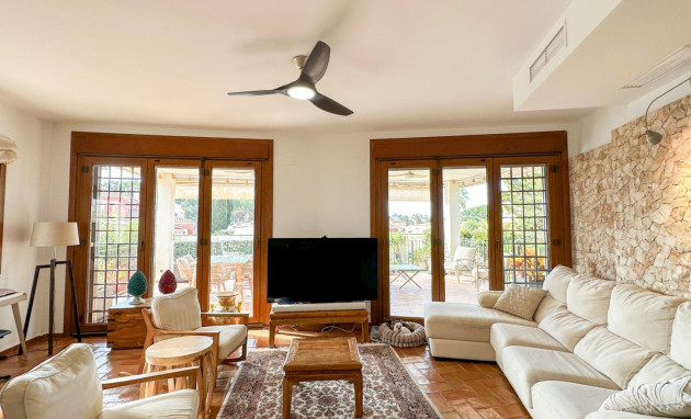 Herverkoop - Villa - Orihuela Costa - Campoamor