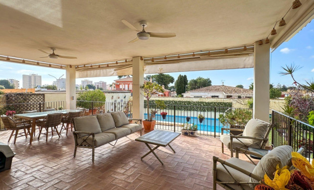 Herverkoop - Villa - Orihuela Costa - Campoamor