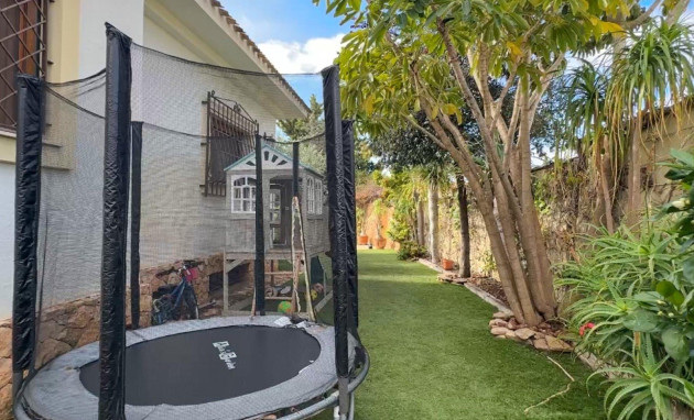 Herverkoop - Villa - Orihuela Costa - Campoamor