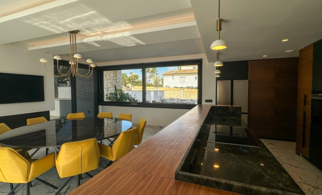 Herverkoop - Villa - Orihuela Costa - Villamartín-Las Filipinas