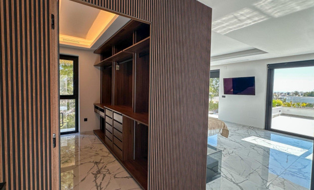 Herverkoop - Villa - Orihuela Costa - Villamartín-Las Filipinas