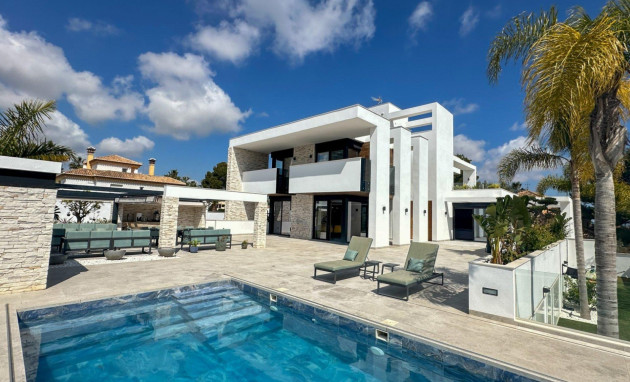 Herverkoop - Villa - Orihuela Costa - Villamartín-Las Filipinas