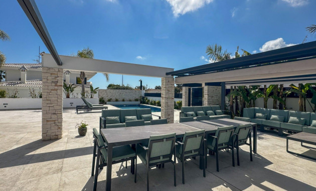 Herverkoop - Villa - Orihuela Costa - Villamartín-Las Filipinas