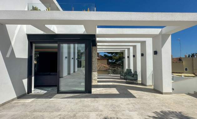 Herverkoop - Villa - Orihuela Costa - Villamartín-Las Filipinas