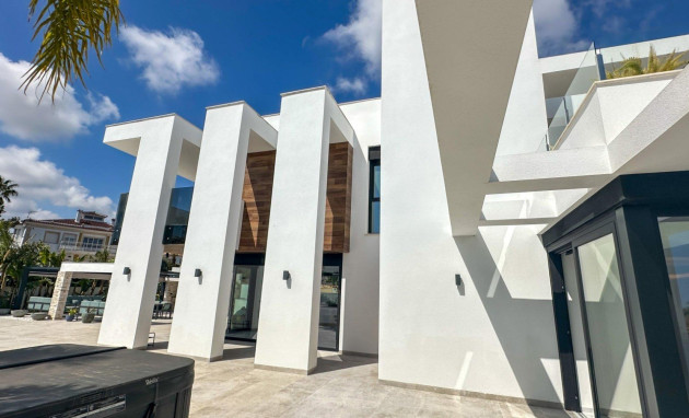 Herverkoop - Villa - Orihuela Costa - Villamartín-Las Filipinas