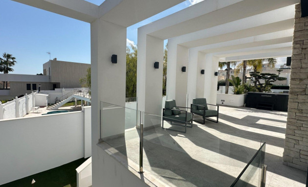 Herverkoop - Villa - Orihuela Costa - Villamartín-Las Filipinas