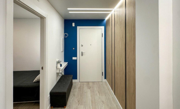 Herverkoop - Apartment - Torrevieja - Playa de los Naufragos