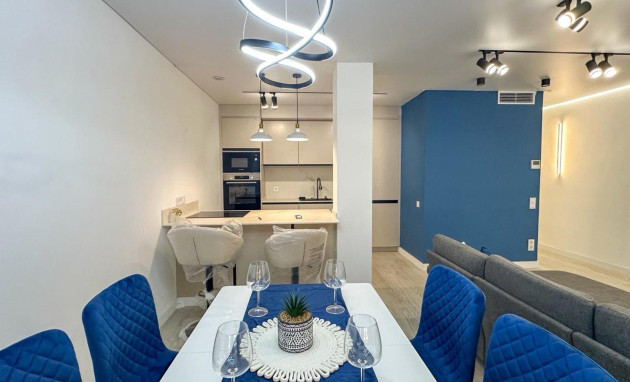 Herverkoop - Apartment - Torrevieja - Playa de los Naufragos