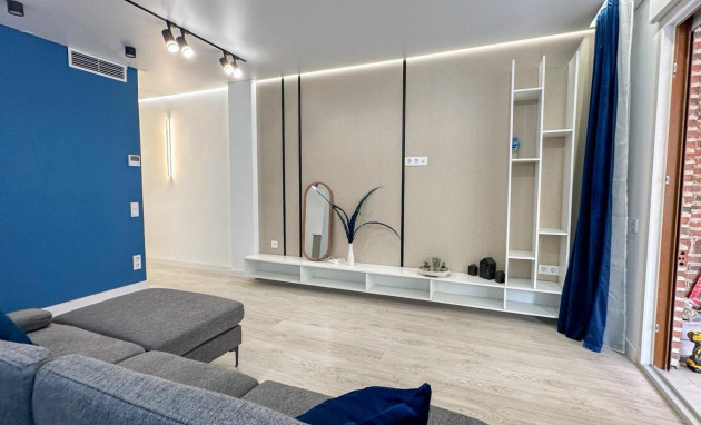 Herverkoop - Apartment - Torrevieja - Playa de los Naufragos