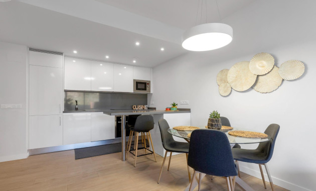 Herverkoop - Apartment - Orihuela Costa - Las Filipinas