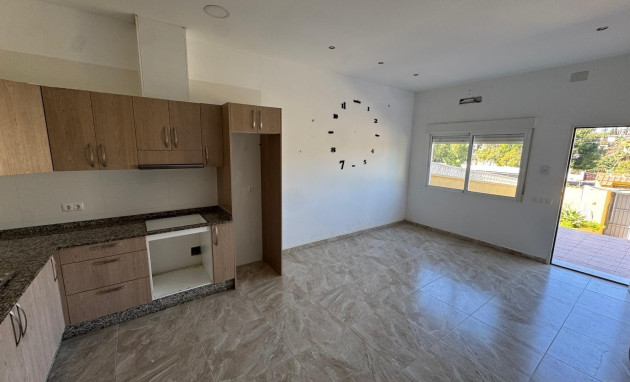 Revente - Villa - Torrevieja - Los balcones