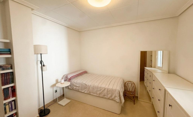 Herverkoop - Apartment - Torrevieja - Centro