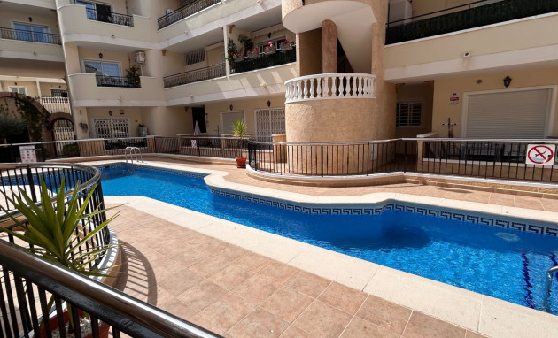 Reventa - Apartment - Jacarilla