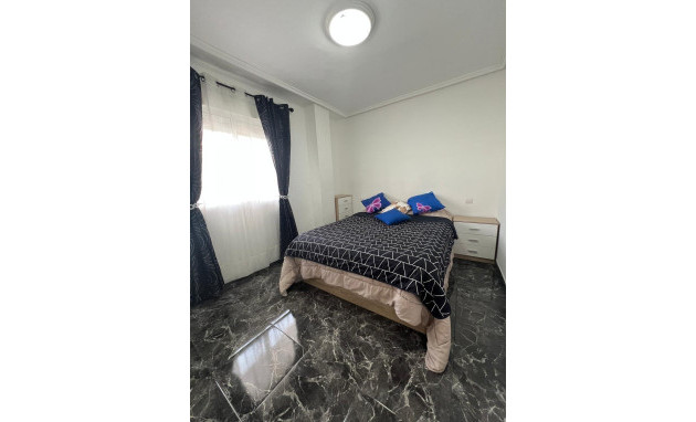 Herverkoop - Apartment - Torrevieja - torrevieja